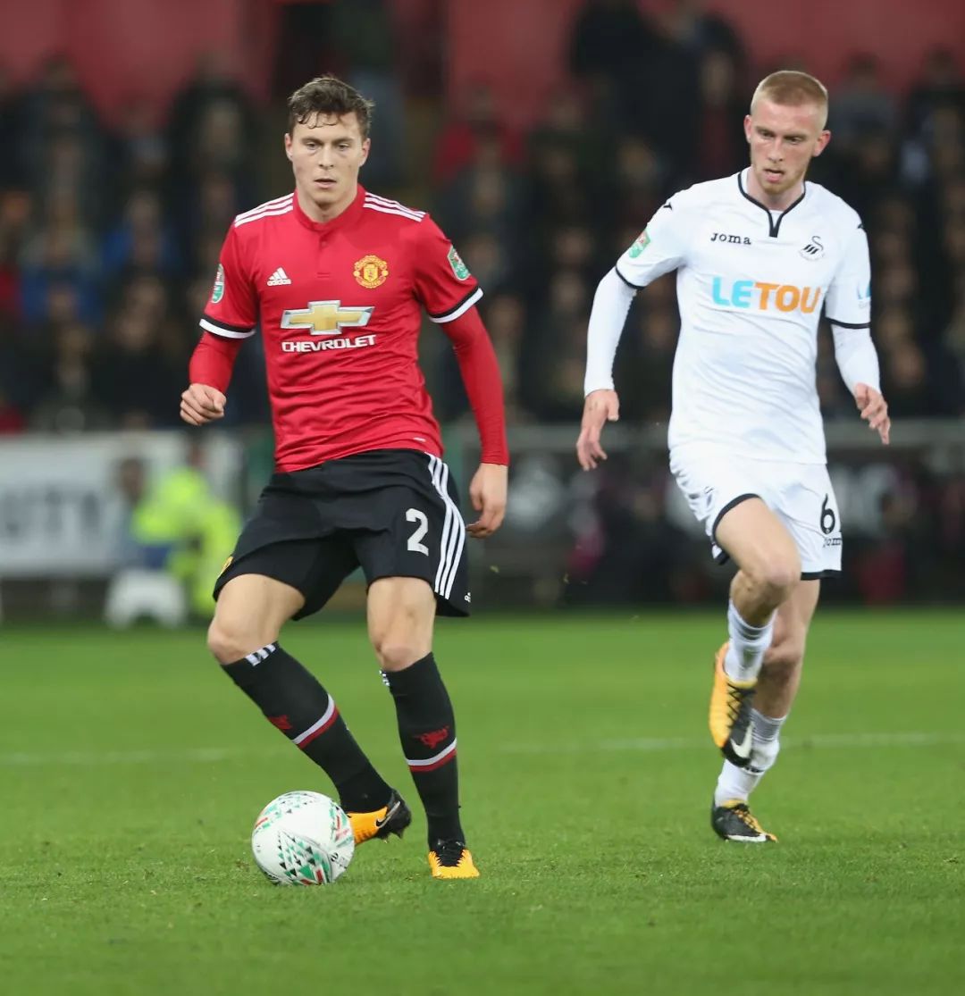 难舍难分 难舍难分