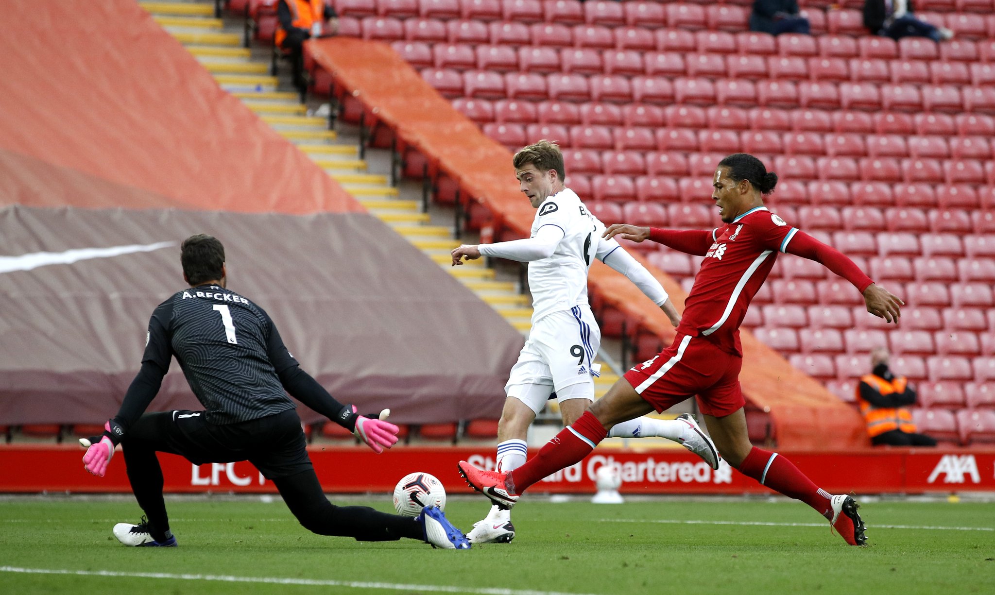 在這場面對 在這場面對